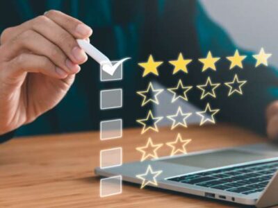 OHSU-PSU School of Public Health Graduate Student taking the online student feedback survey